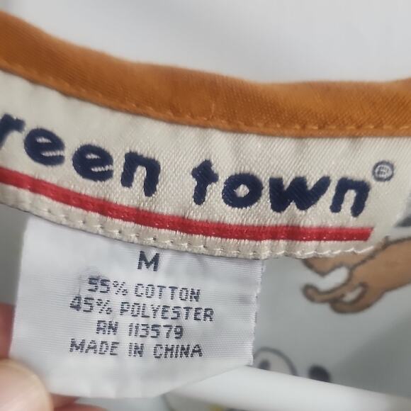 Playful Cartoon Print Scrub Top - Picture 3 of 7